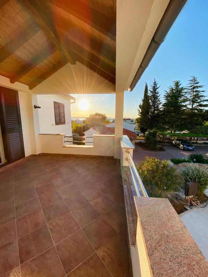 Apartmani Svemir Драге Екстериор снимка