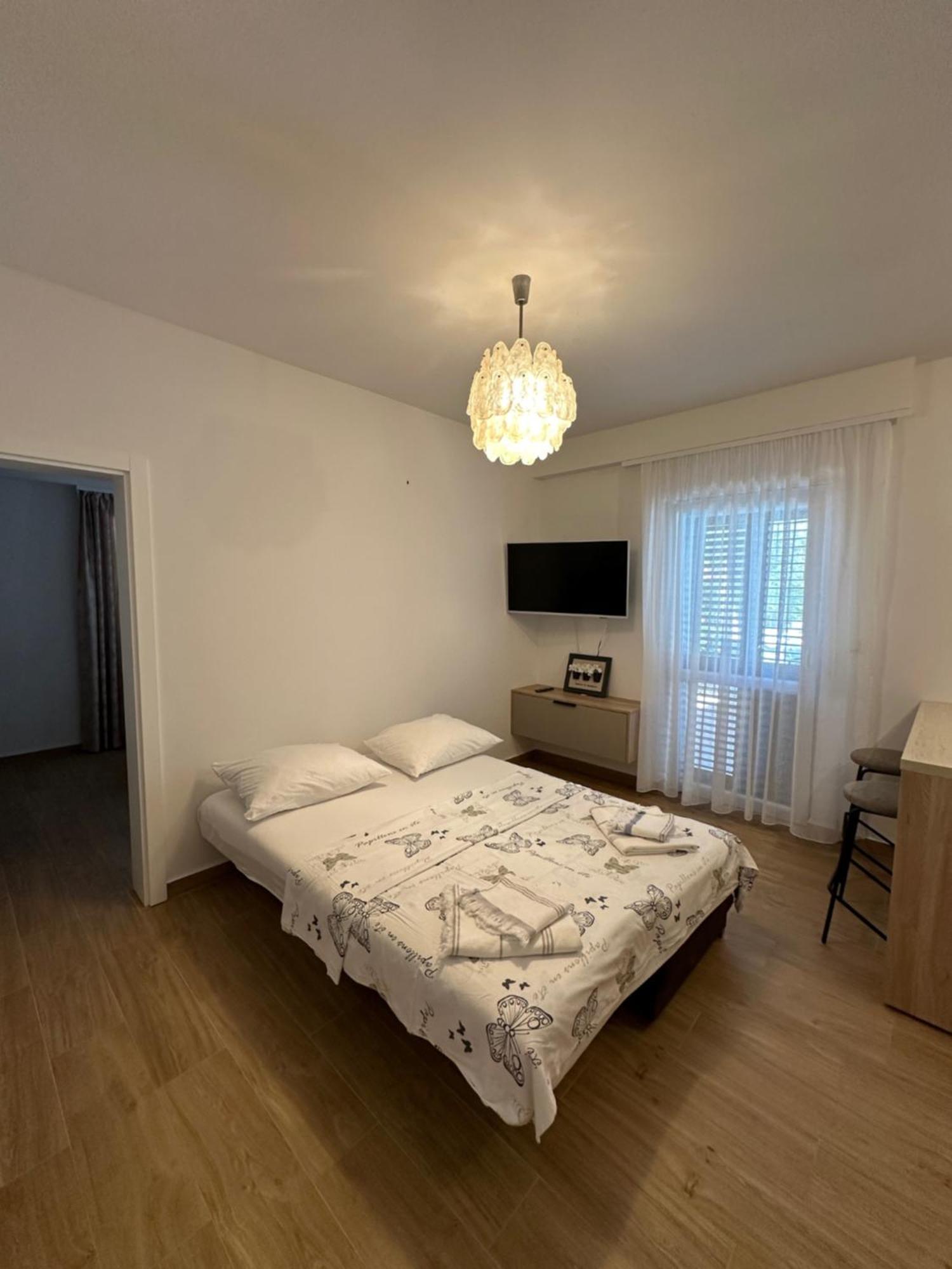 Apartmani Svemir Драге Екстериор снимка